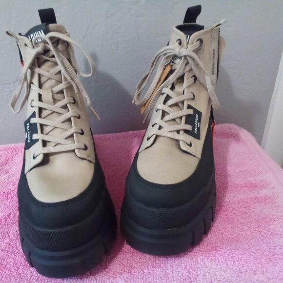 Palladium Boots - Picture 10 of 10